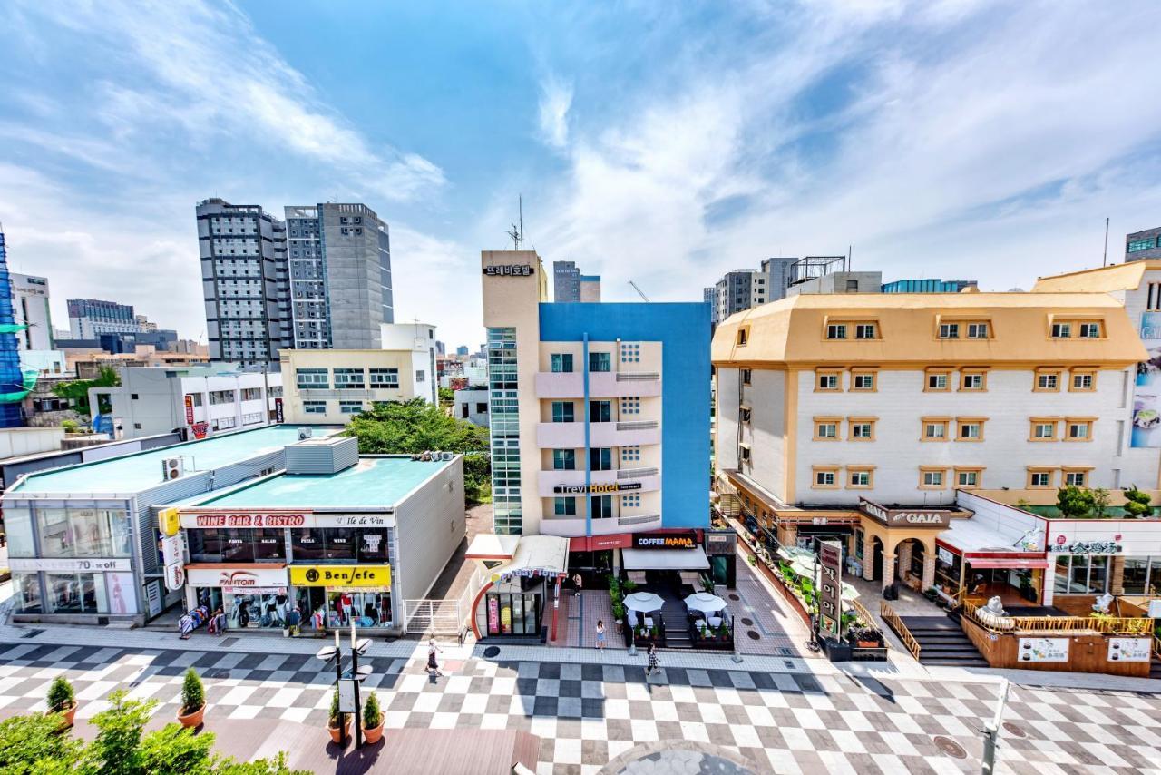 Trevi Hotel Jeju Bagian luar foto