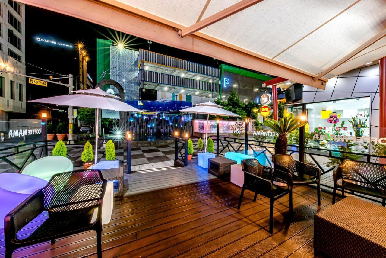 Trevi Hotel Jeju Bagian luar foto