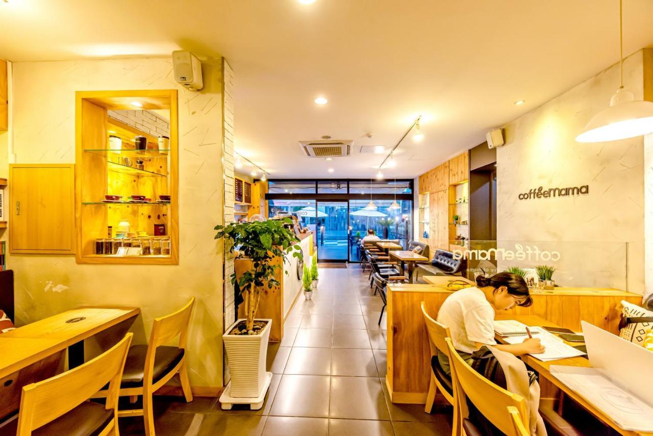 Trevi Hotel Jeju Bagian luar foto
